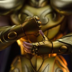 Saint seiya aries mu 1/10 deluxe statue