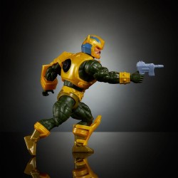Masters of the Universe x Transformers figurine Bumblebee Armor Man-At-Arms heo European Exclusive 14 cm
