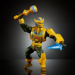 Masters of the Universe x Transformers figurine Bumblebee Armor Man-At-Arms heo European Exclusive 14 cm