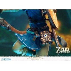 The Legend of Zelda Breath of the Wild statuette PVC Link Collector's Edition